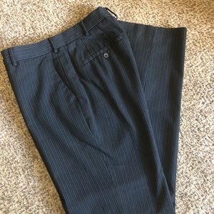 Men’s Apt 9 dress slacks